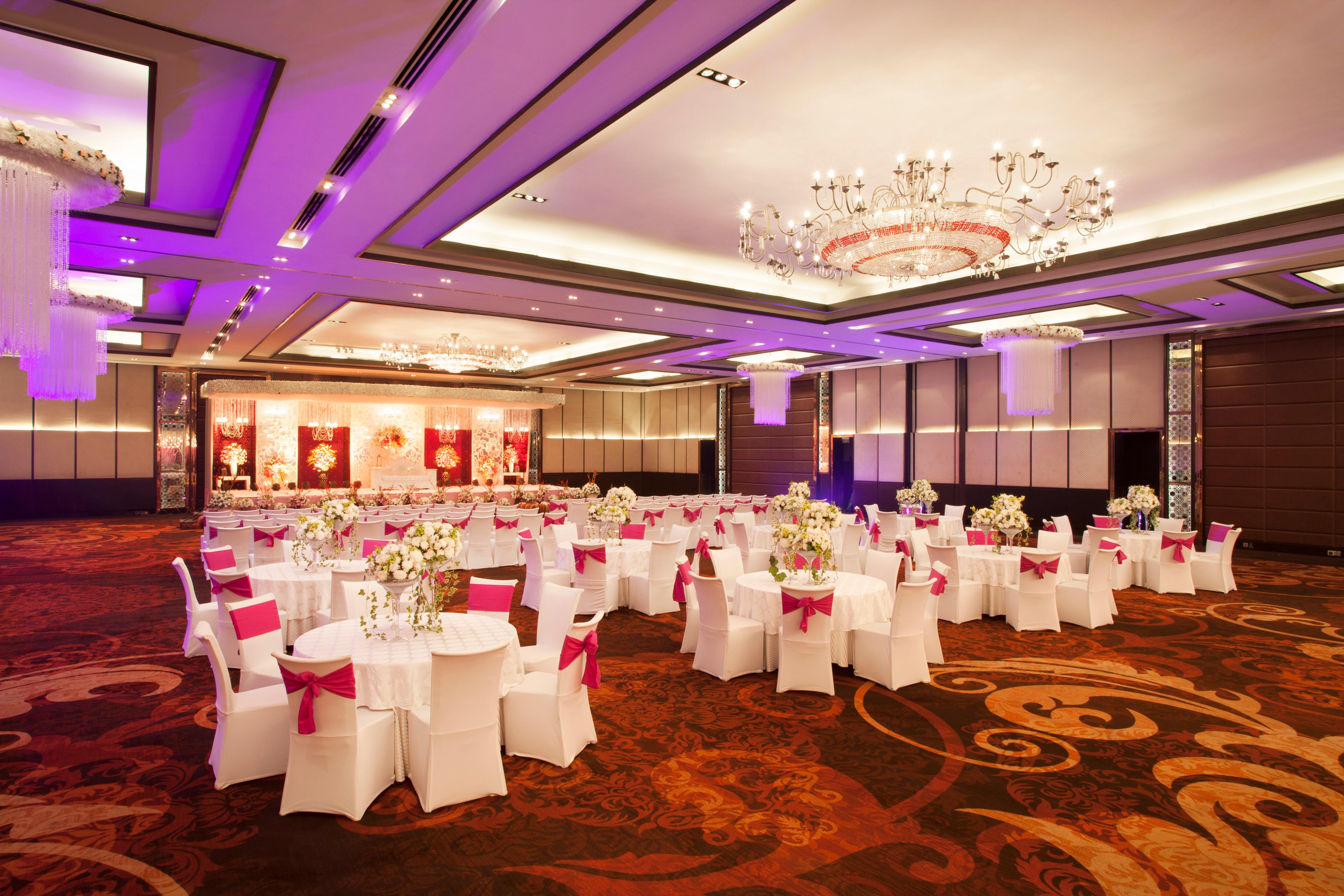 Hotel Crowne Plaza New Delhi Rohini By Ihg Exterior foto