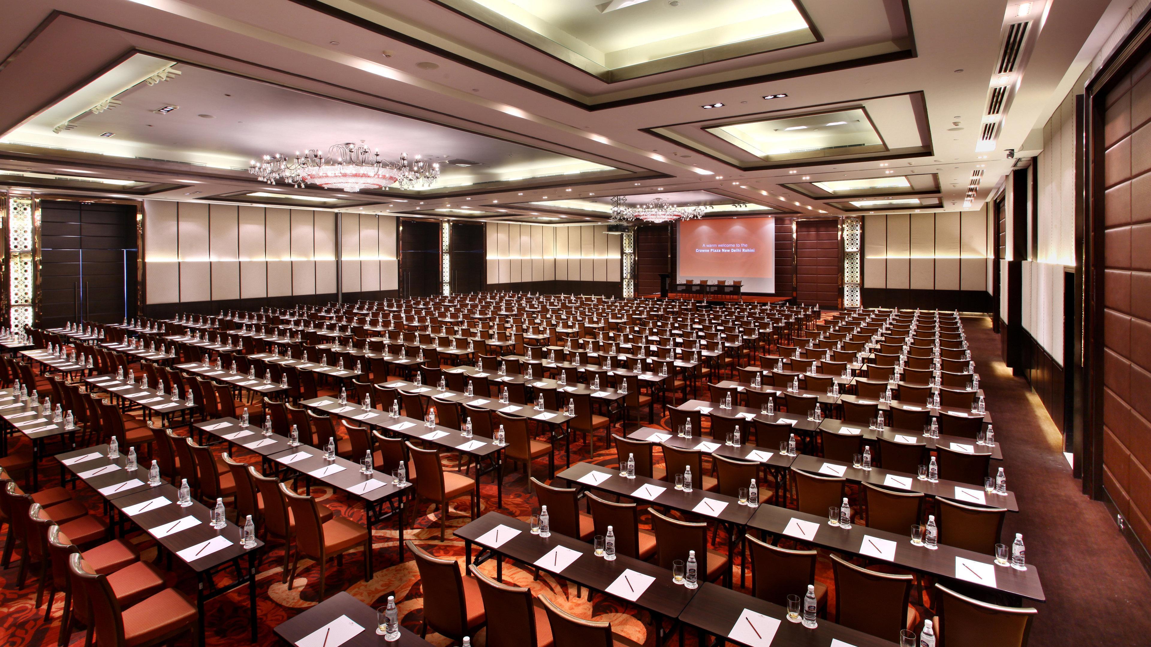 Hotel Crowne Plaza New Delhi Rohini By Ihg Exterior foto