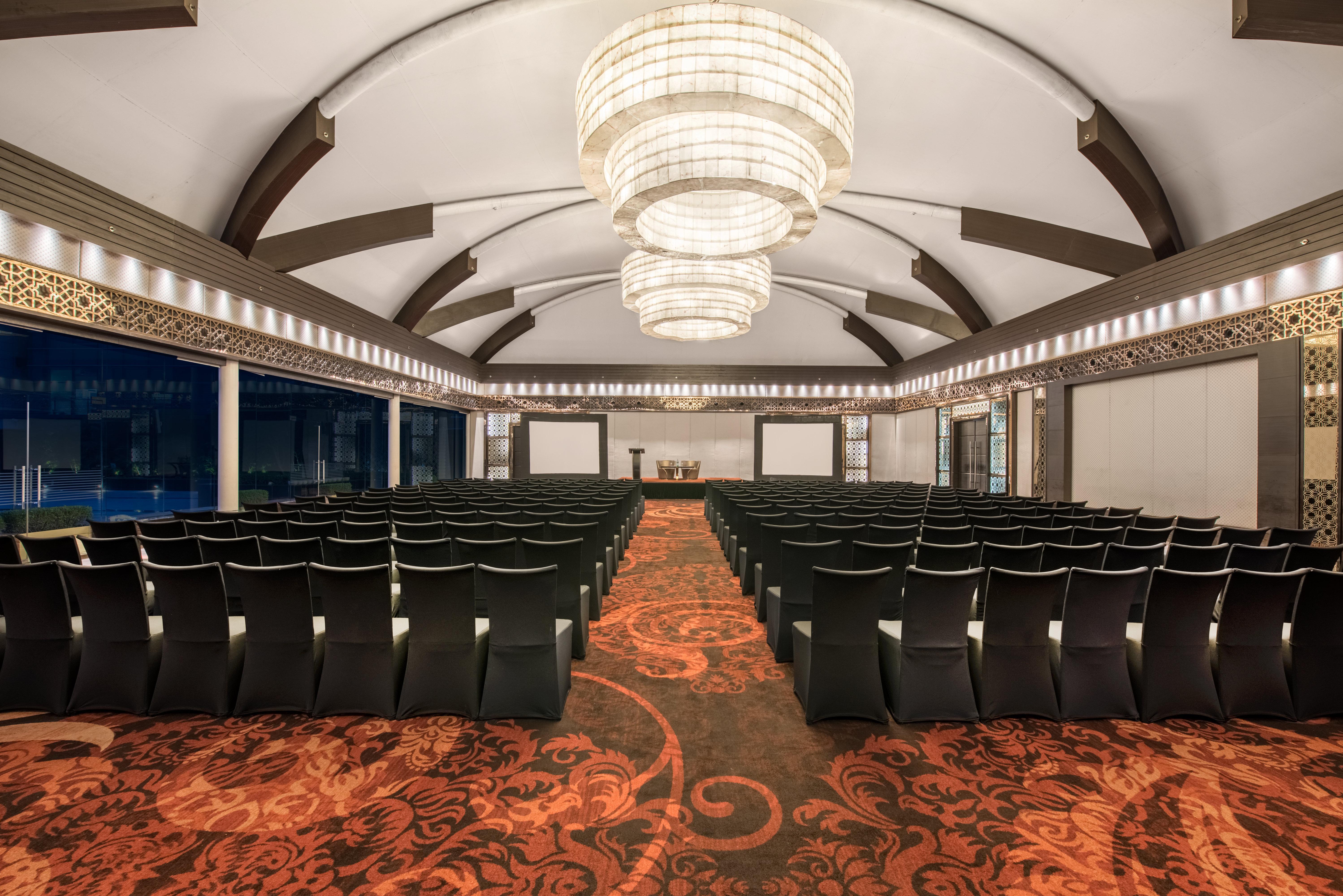 Hotel Crowne Plaza New Delhi Rohini By Ihg Exterior foto