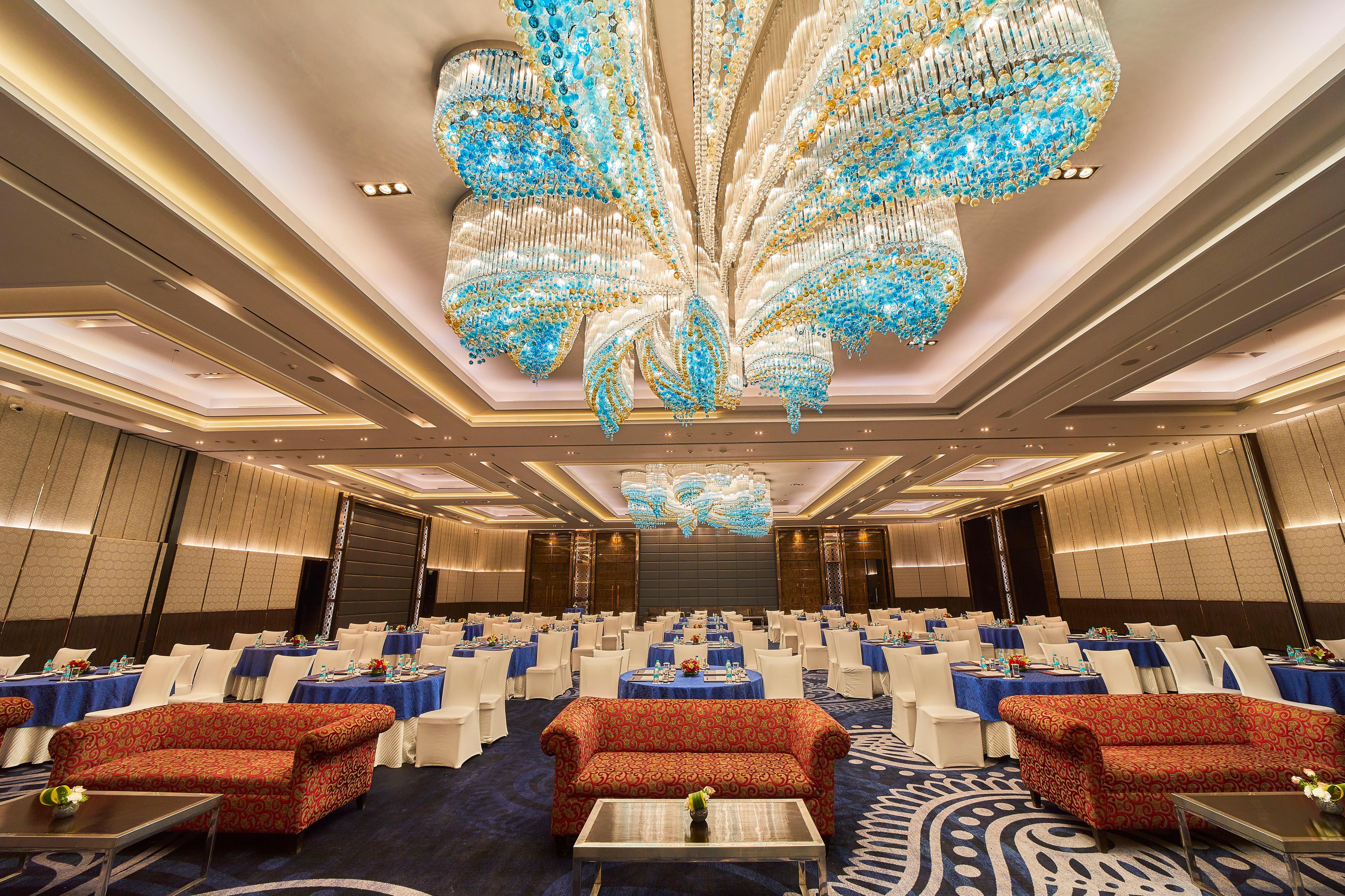 Hotel Crowne Plaza New Delhi Rohini By Ihg Exterior foto