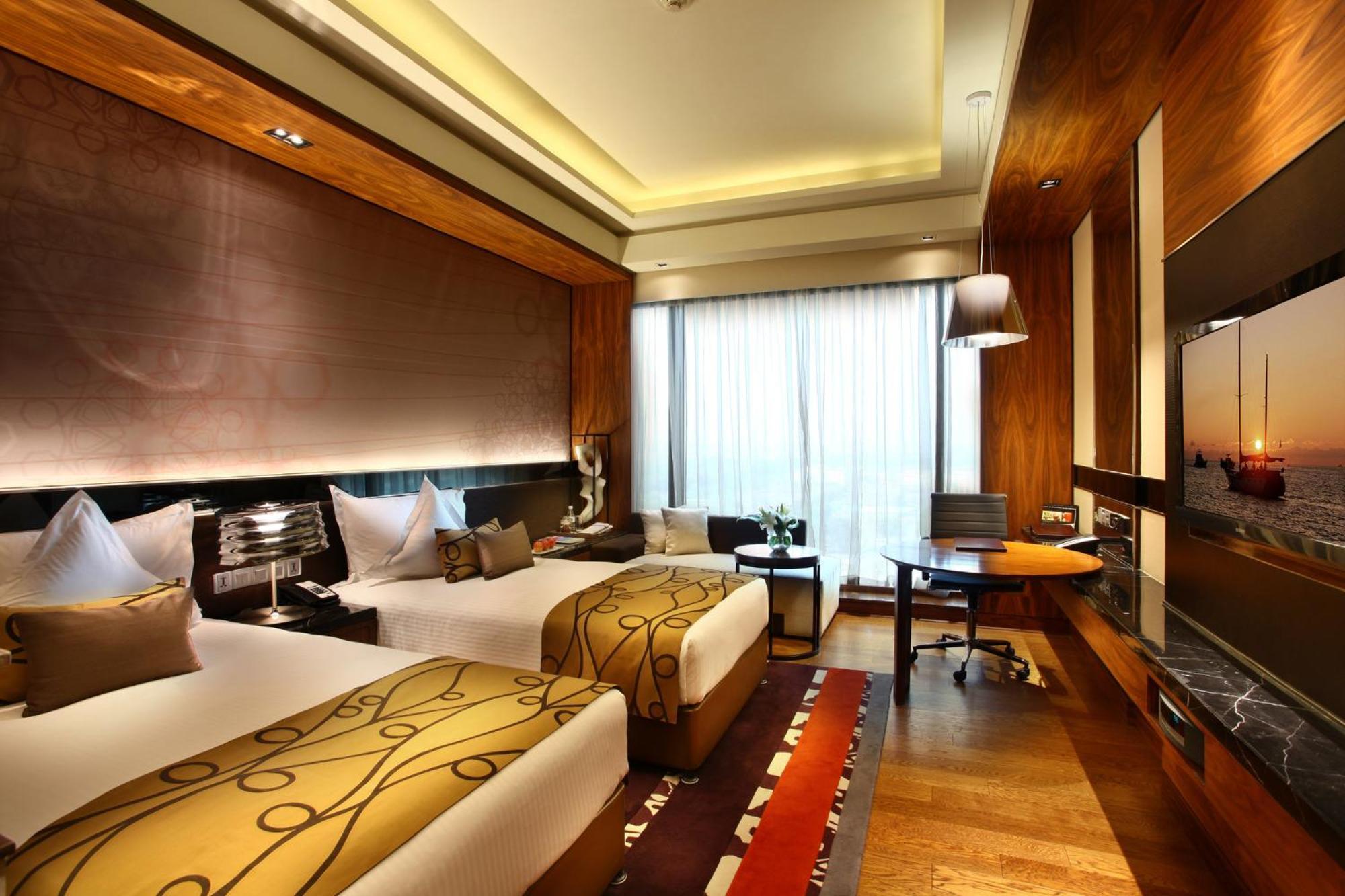 Hotel Crowne Plaza New Delhi Rohini By Ihg Exterior foto